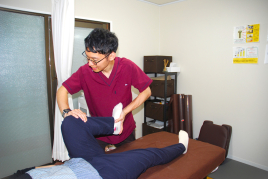 はり・きゅうマッサージ院 ケアスマイル 手技療法コース　膝関節痛におすすめのメニュー画像